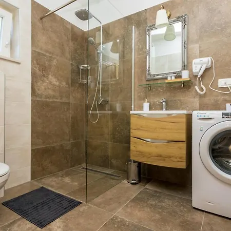 Adastra * 말린스카